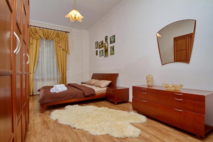 Apartments On Besarabka 키예프 외부 사진