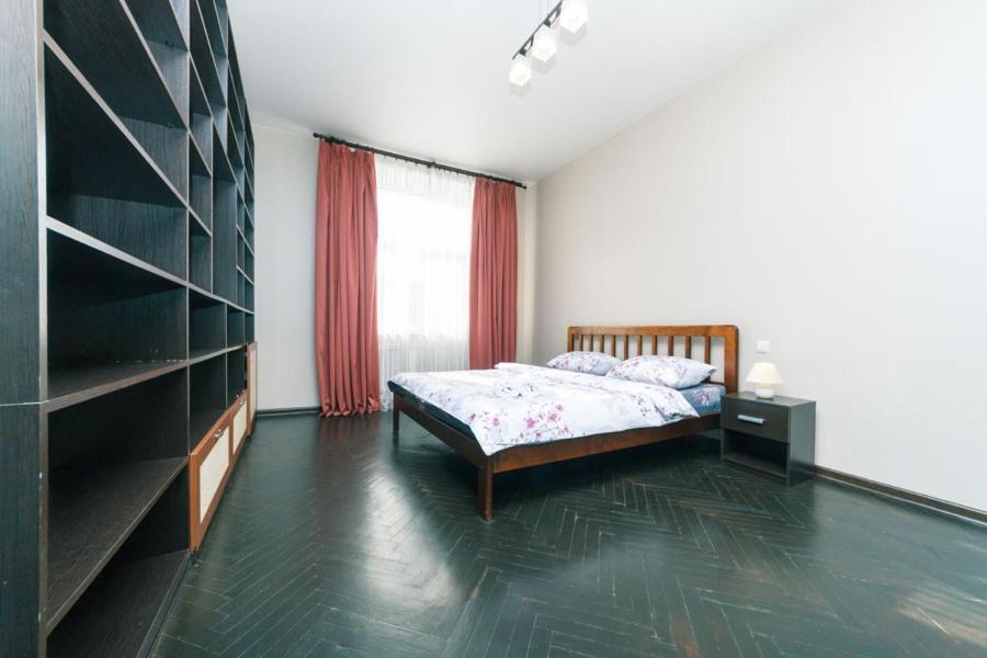 Apartments On Besarabka 키예프 외부 사진